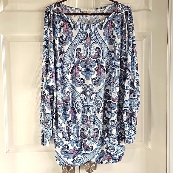 NWOT Boston Proper Paisley Long Sleeve Cold Shoulder Ruched Blouse. LARGE. Blue - Picture 4 of 13
